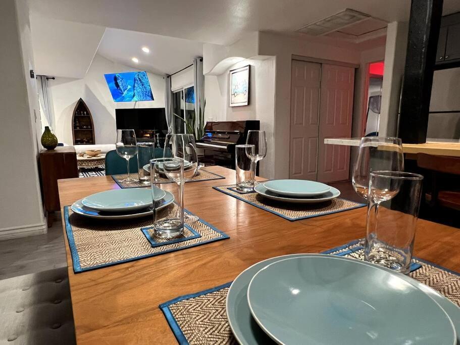 Stylish Mediterranean Villa, Pool, Jacuzzi, Hollywood & Malibu Bliss Los Angeles Eksteriør bilde